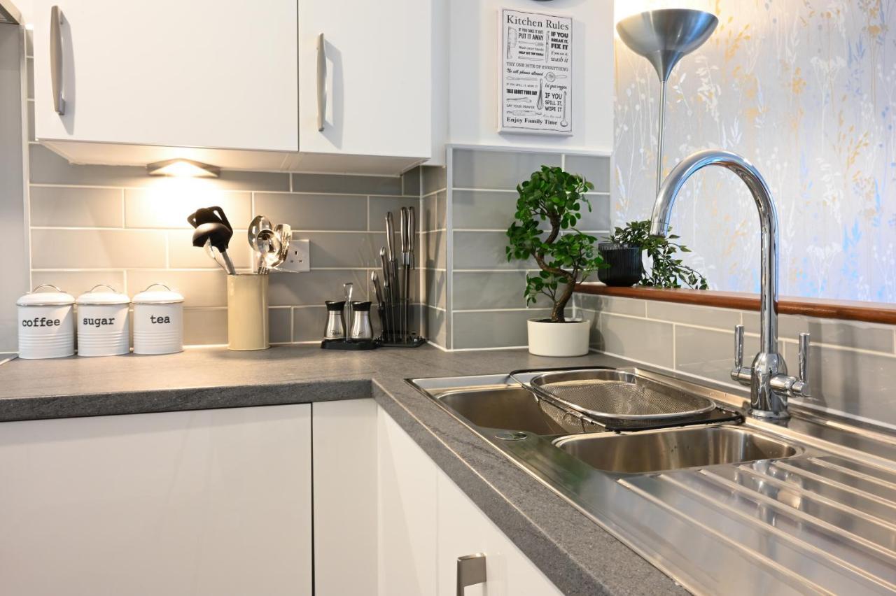 Luxury 4 Bed House With Gated Parking In The Heart Of Birmingham! Apartment Екстериор снимка